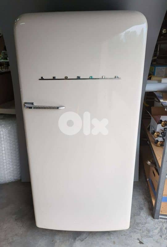 Vintage Leonardo Fridge 1
