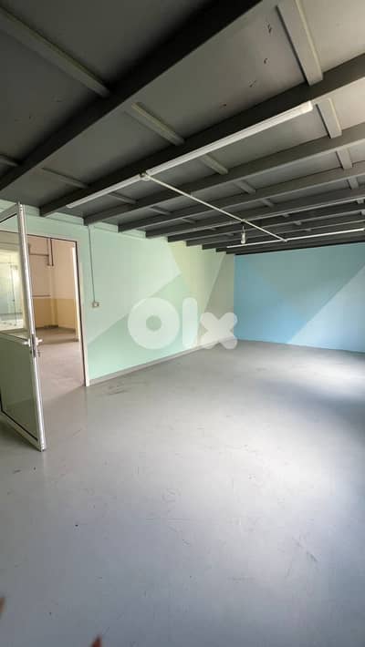 Office For Rent In Sin El Fil / مكتب للأيجار في سين الفيل