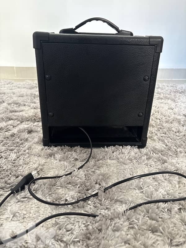 Maxtane DAC-15 Guitar amplifier 2