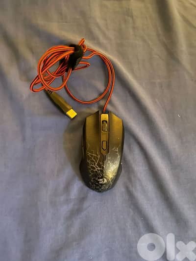 redragon perfect for gaming just for 15$ perfect condition and rgb