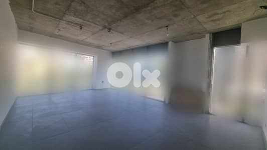 GMC230MAN Office for rent in Antelias - مكتب للإيجار في أنطلياس