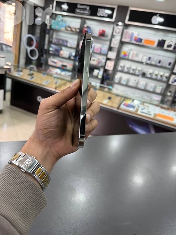 IPHONE 13 PROMAX 1 TERRA OPEN BOX 2