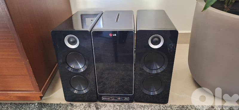 LG HI-FI system 1