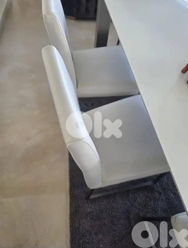 dining room table and chairs 2