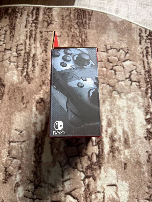 Nintendo switch pro-controller limited edition (Super Smash Bros) 3