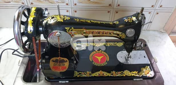 ماكنة خياطة