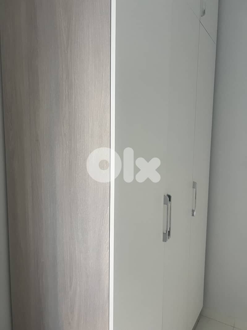 Like New Closet 3 + Table 2