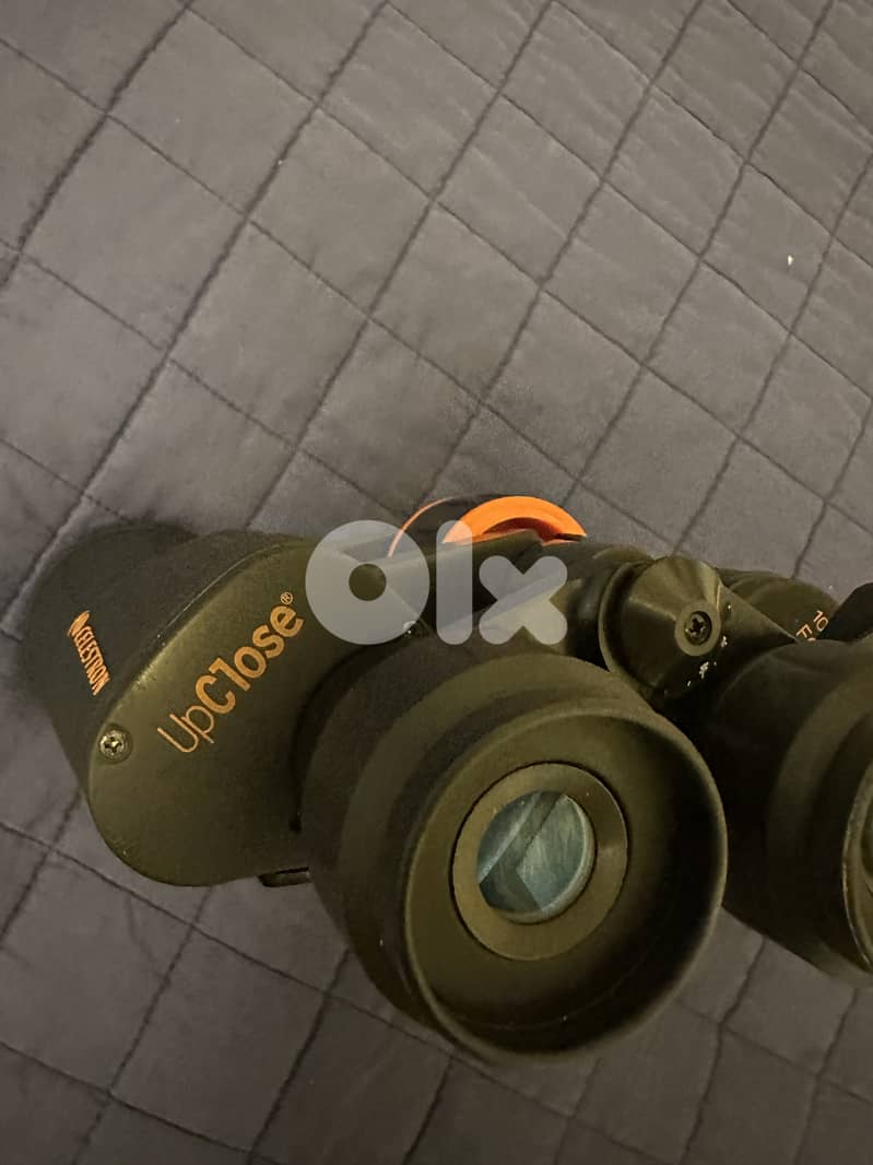 Celestron 30x50 Zoom Binoculars – Excellent Condition 3