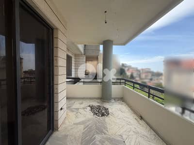 Apartment for Sale in Jouret El Ballout –شقة للبيع في جورة البلوط