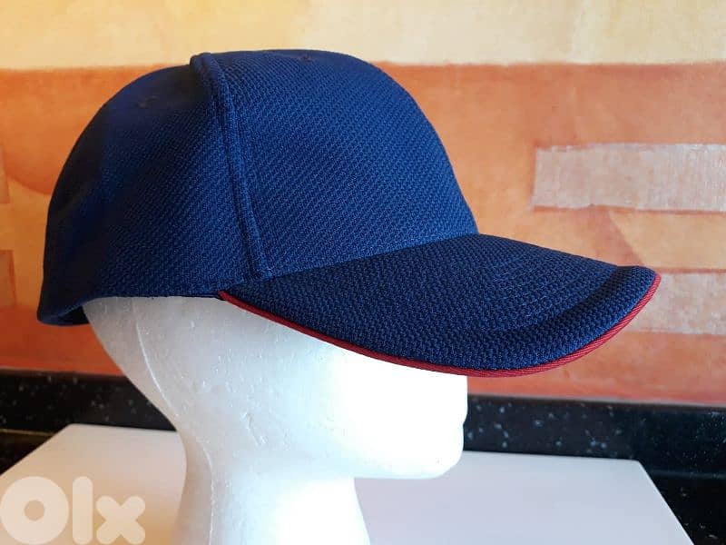 Big collection of luxurious n Fashionable Caps 3