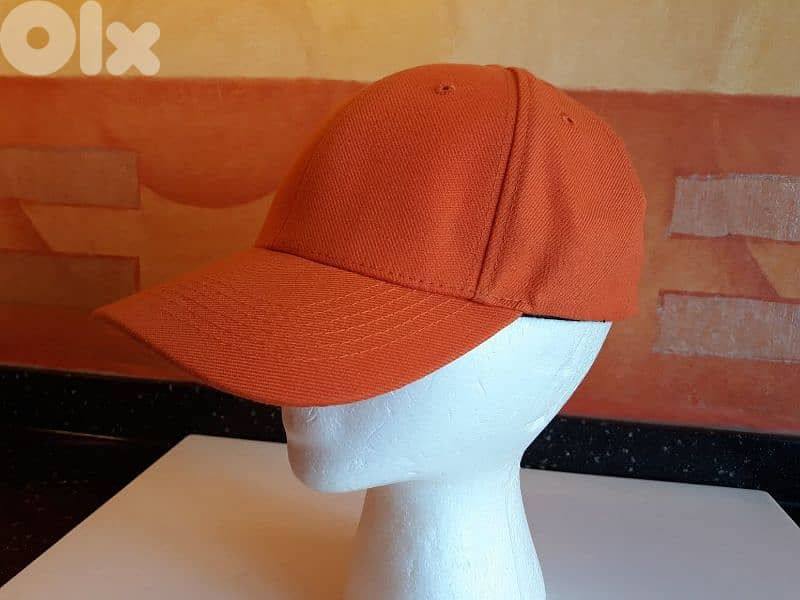 Big collection of luxurious n Fashionable Caps 16
