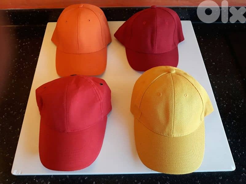 Big collection of luxurious n Fashionable Caps 18