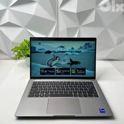 Dell 5440 i3 13th gen 16gb ram