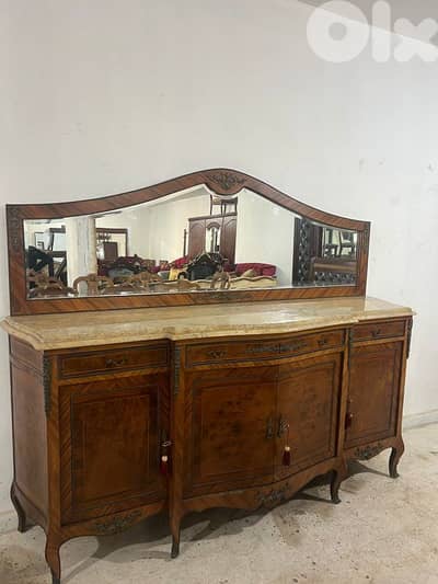 اوضة سفرة ملكية مصرية خشب زان مرصعة نحاس شبه جديدة