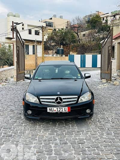 مرسيدس بنز سي-كلاس 2009