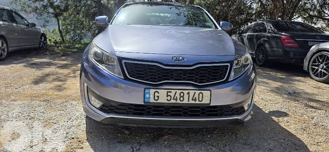 Kia Optima Hybrid 2011