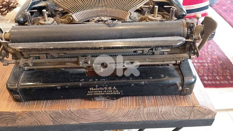 Arabic typewriter 3
