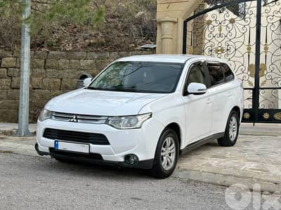 Mitsubishi Outlander 2015
