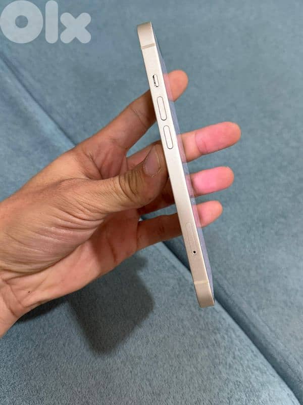 iPhone 13 waterproof 3