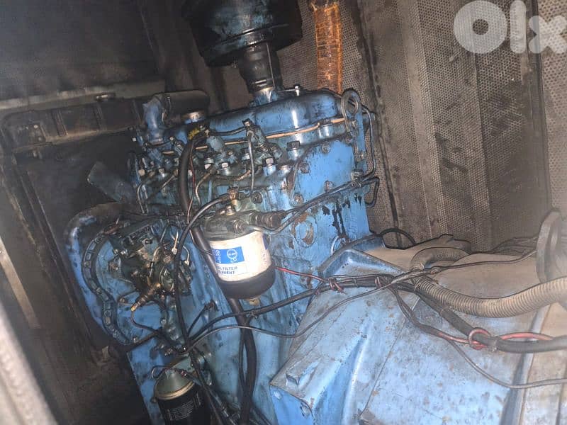 moteur perkins 40kva 2