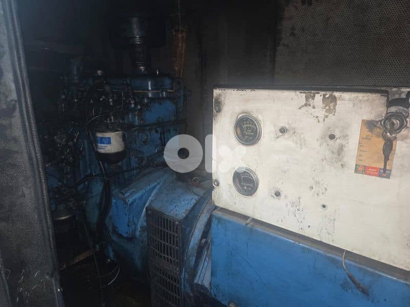 moteur perkins 40kva 3