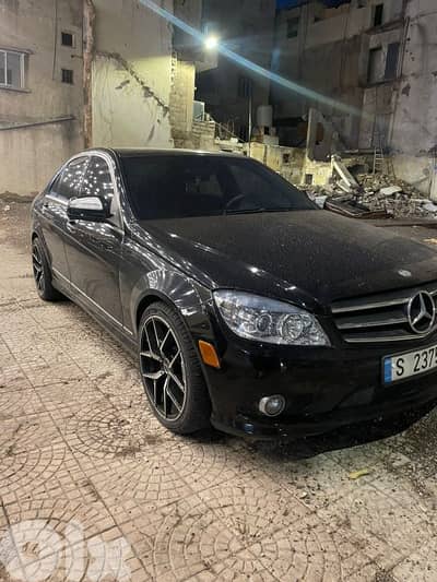 Mercedes-Benz C-Class 2009