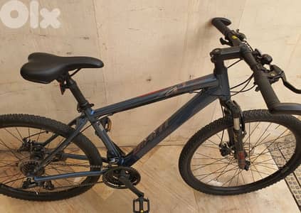 Giant ATX full Aluminium size Small disc brakes Microshift 3X7 speed