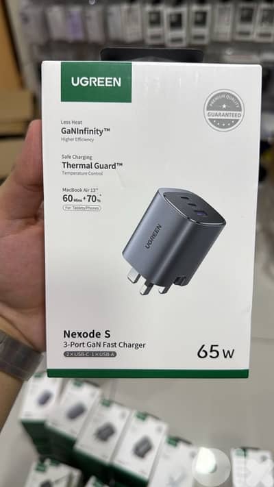 Ugreen Nexode S 65w 3-port Gan Fast Charger 3pin (2xusb-c,1xusb-a)