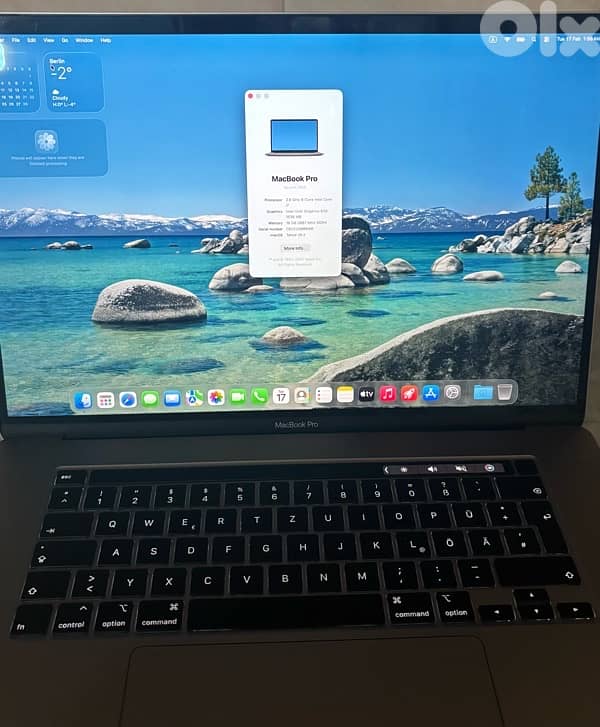 MacBook Pro 2019 16” with Magic Mouse 1