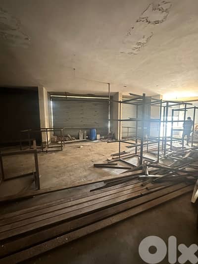 SPACIOUS SHOP FOR SALE IN JBEIL PRIME,(JBR-171)
