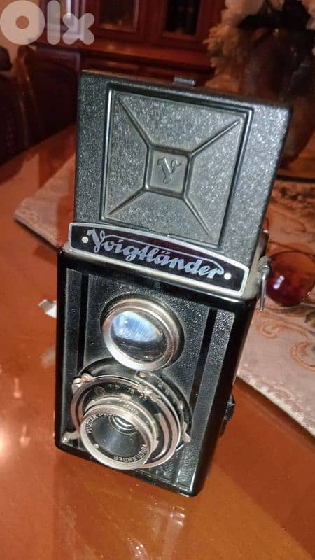 Voigtländer Brillant  vintage Twin Lens Reflex (TLR) 2
