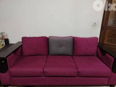 طقمين قعدة للبيع بسعر مغري