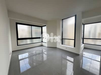 Office for Rent In Adlieh - مكتب للأجار في العادلية