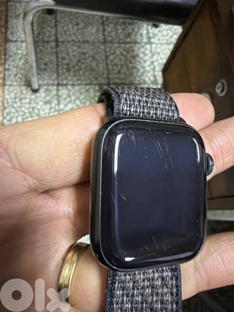 Apple Watch 7 Green Edition 1