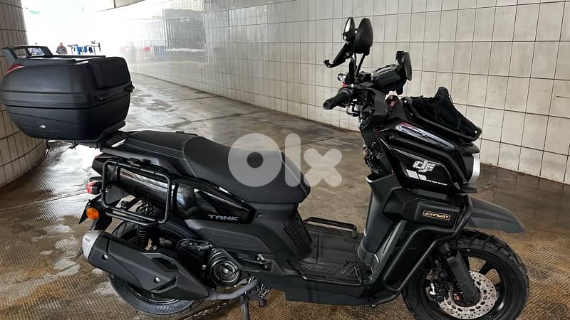 Moto Tank Jonway 160cc 6