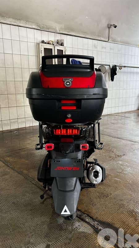 Moto Tank Jonway 160cc 7