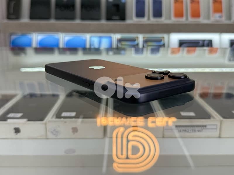 Available IPhone 17 Pro Max 256 Gb No Custom( bala jomrok) 2