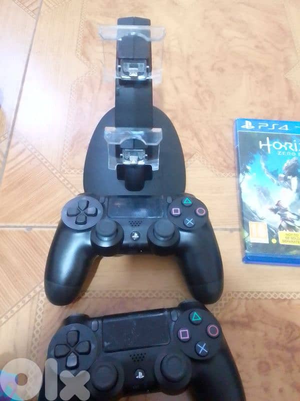 play station 4 sony HDR 500GB 3