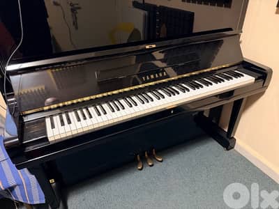 YAMAHA U3 upright piano