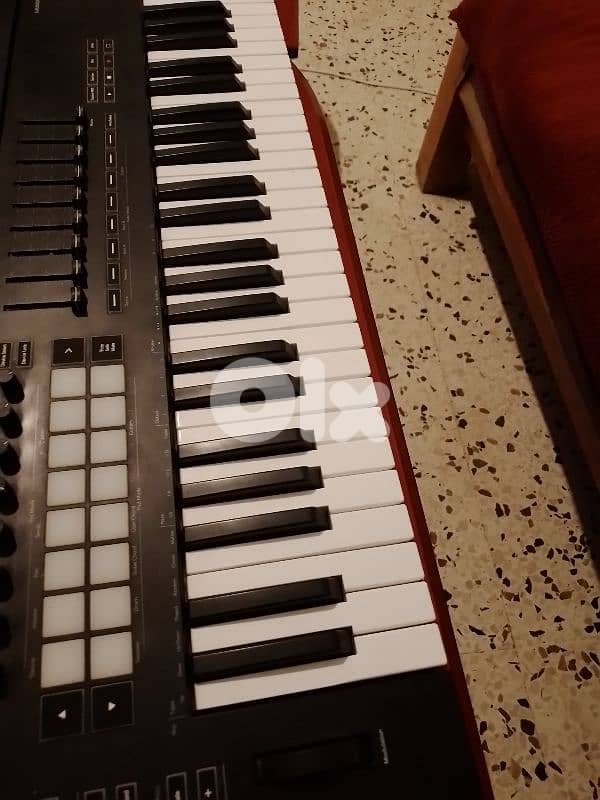 novation launchkey 49 plus launch control xl 1