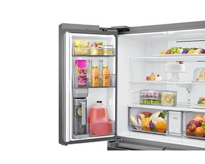 Samsung RF59C701ES9/ Fridge Freezer with Autofill Pitcher