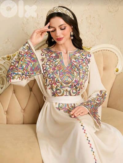 New Woman Elegant U-Neck Embroidery Abaya Dress