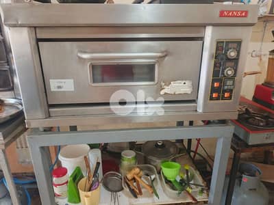 فرن بيتزا غاز وكهرباء