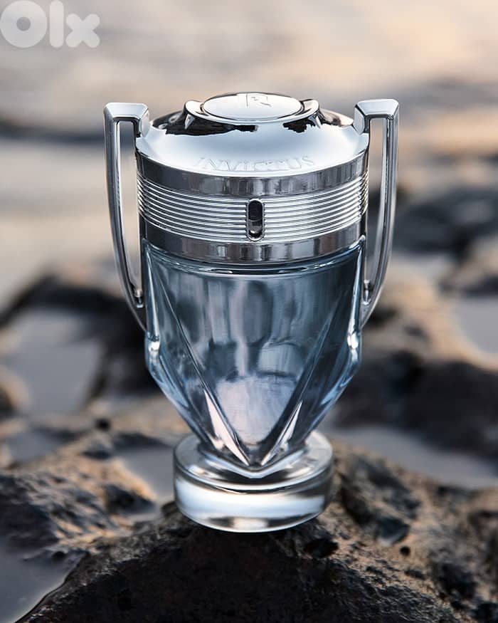 Paco Rabanne Invictus Eau de Toilette 150 mL – For Men 2