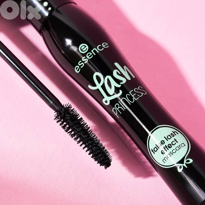 Essence Lash PRINCESS false lash effect mascara 7
