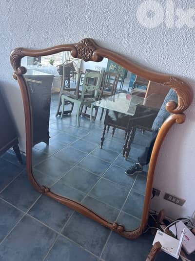 wood mirror