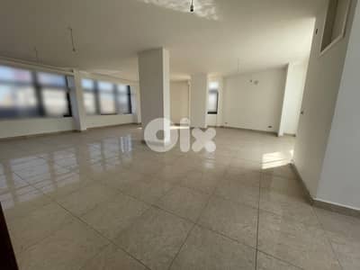 For Sale Office in Dora مكتب للبيع في دورا