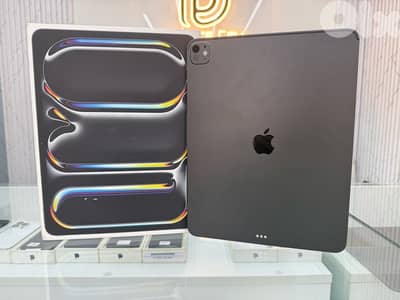 Available Ipad Pro M5 512 Gb 13-inch Like new super clean condition