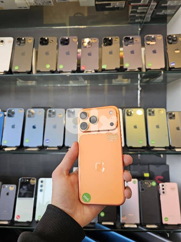 iphone 17 pro max used Cycle count 11 1