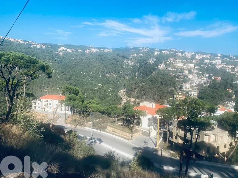 Gorgeous land in Baabdat 1